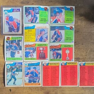 Vintage 1983/84 OPC Wayne Gretzky/Mark Messier Hockey Card Collection